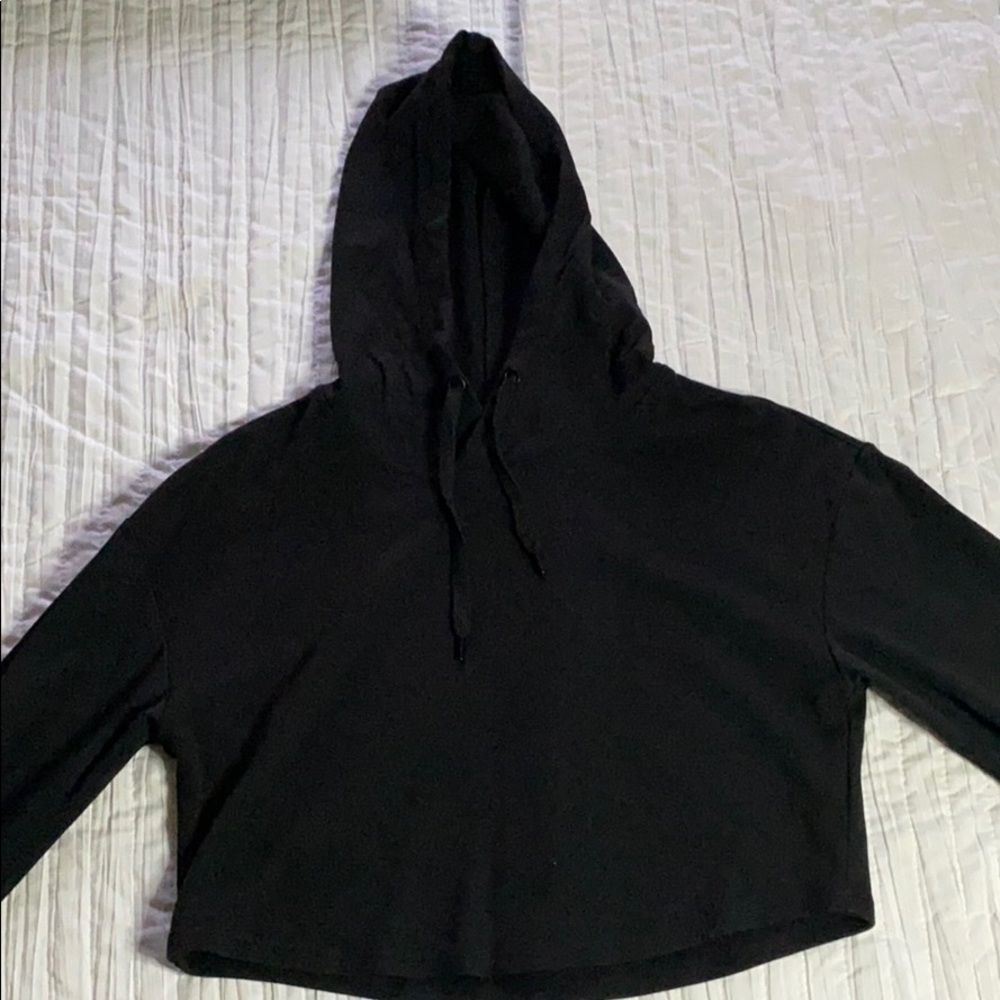 Kora (Acta Wear) cropped hoodie